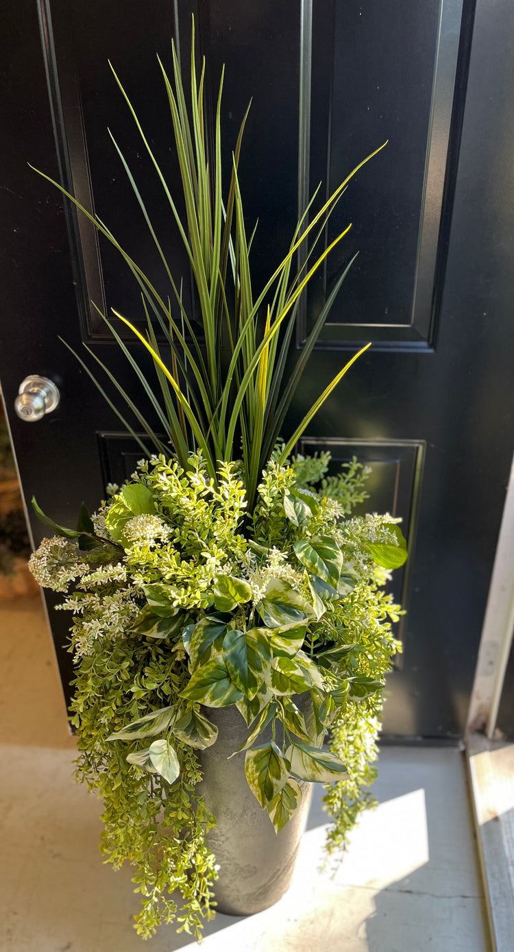 Greenery planter insert